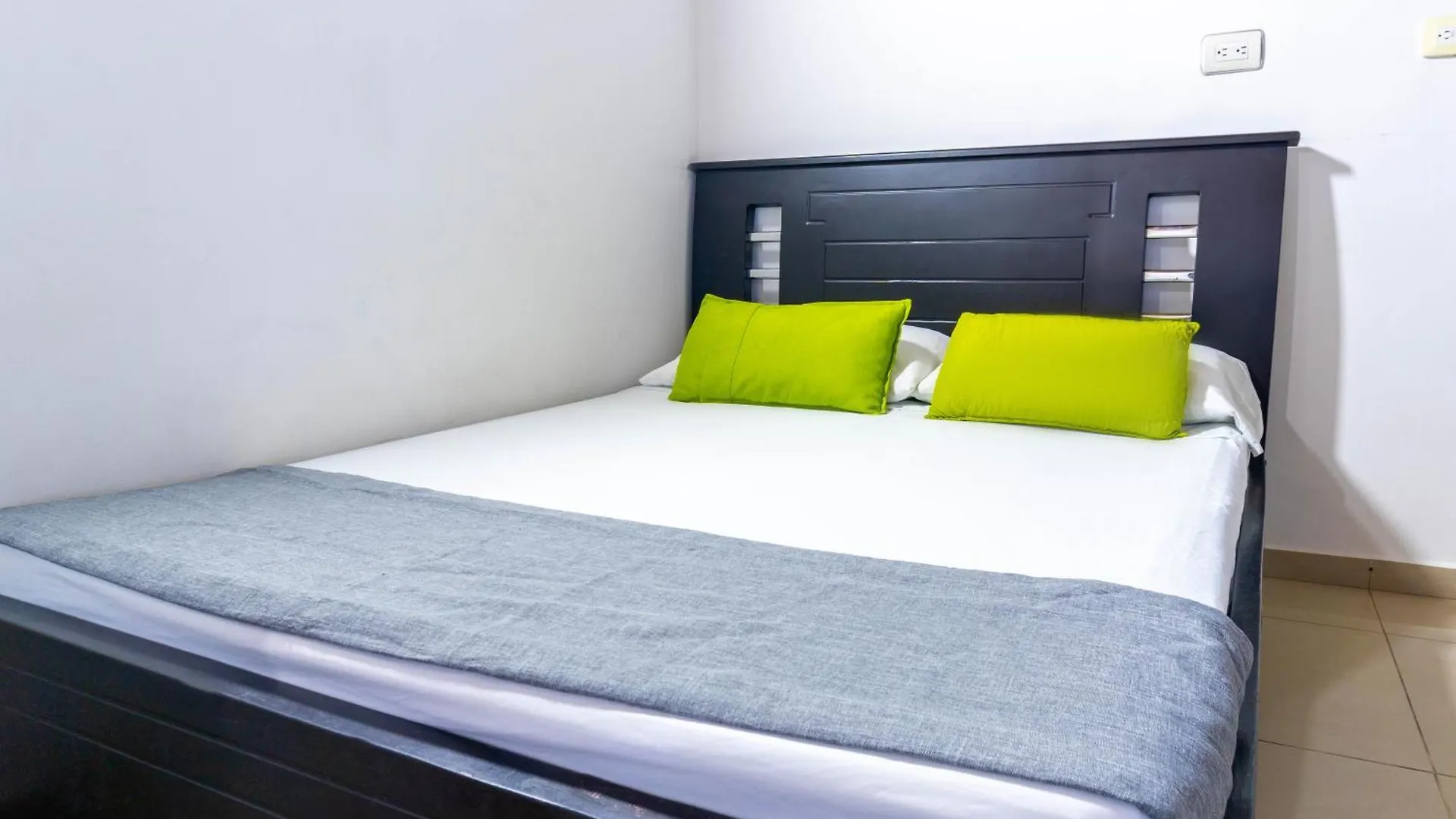 Hotel Verony Laureles Medellín Colombia
