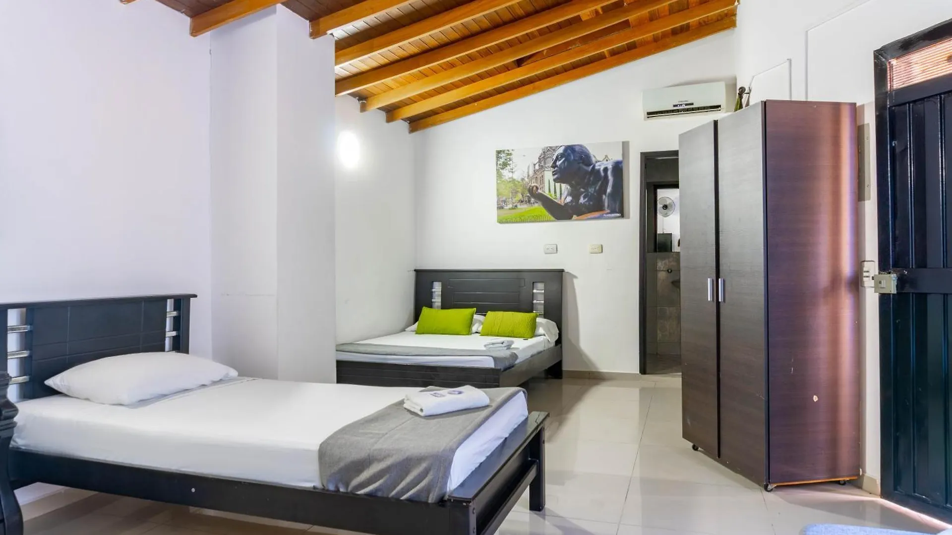 Hotel Verony Laureles Medellín 0*,  Colombia