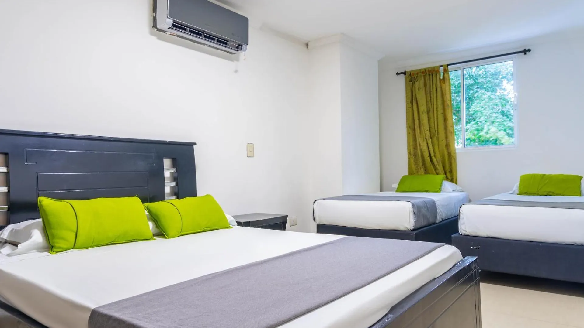 Hotel Verony Laureles Medellín 0*,  Colombia